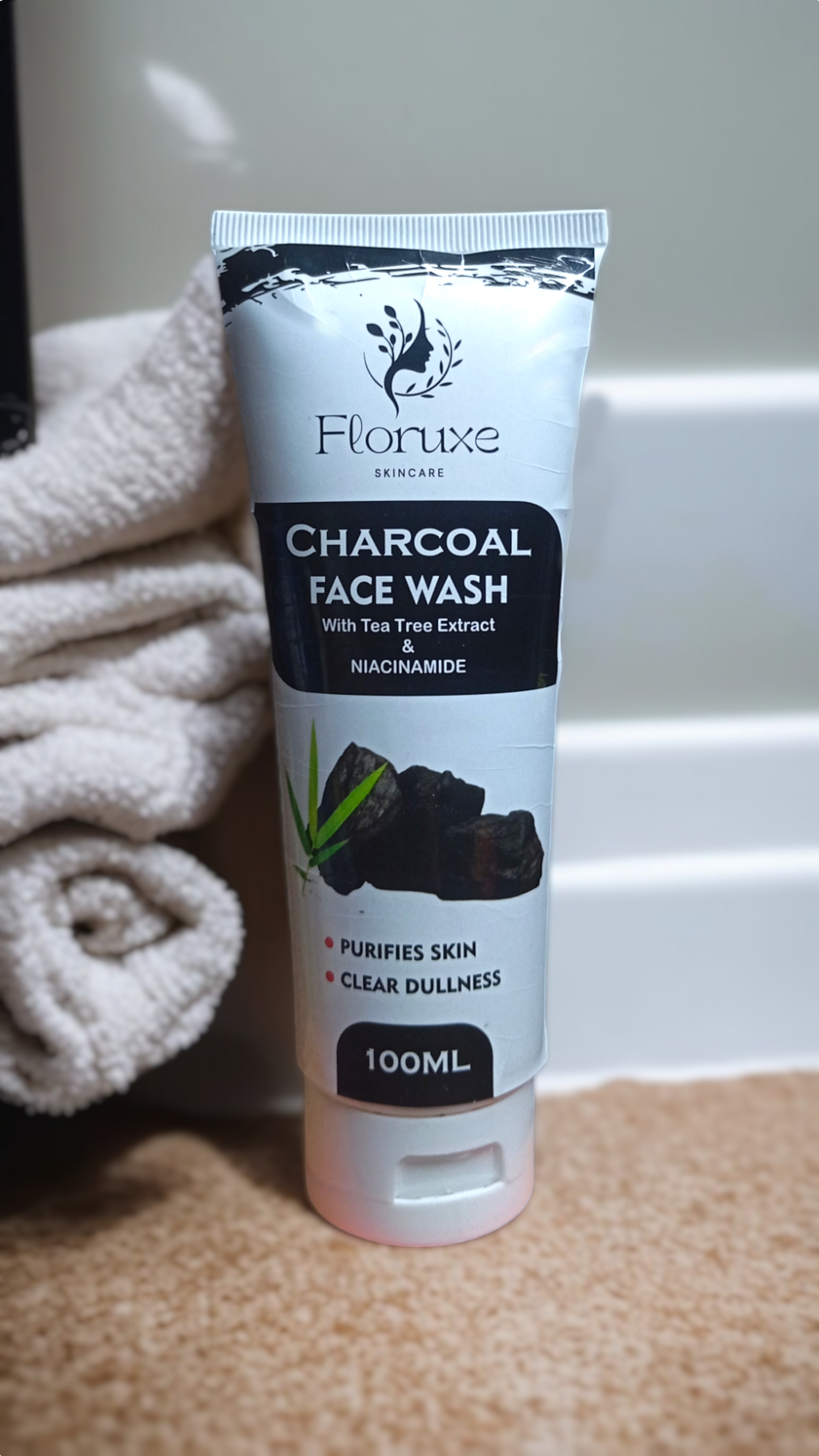Floruxe Charcoal Face Wash